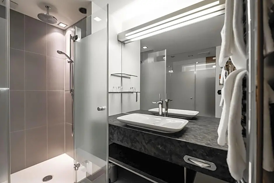 Hotel photo 8