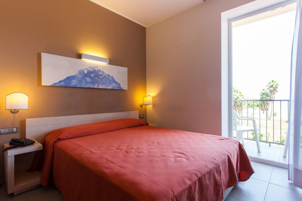 Hotel Villa D'Amato - 2