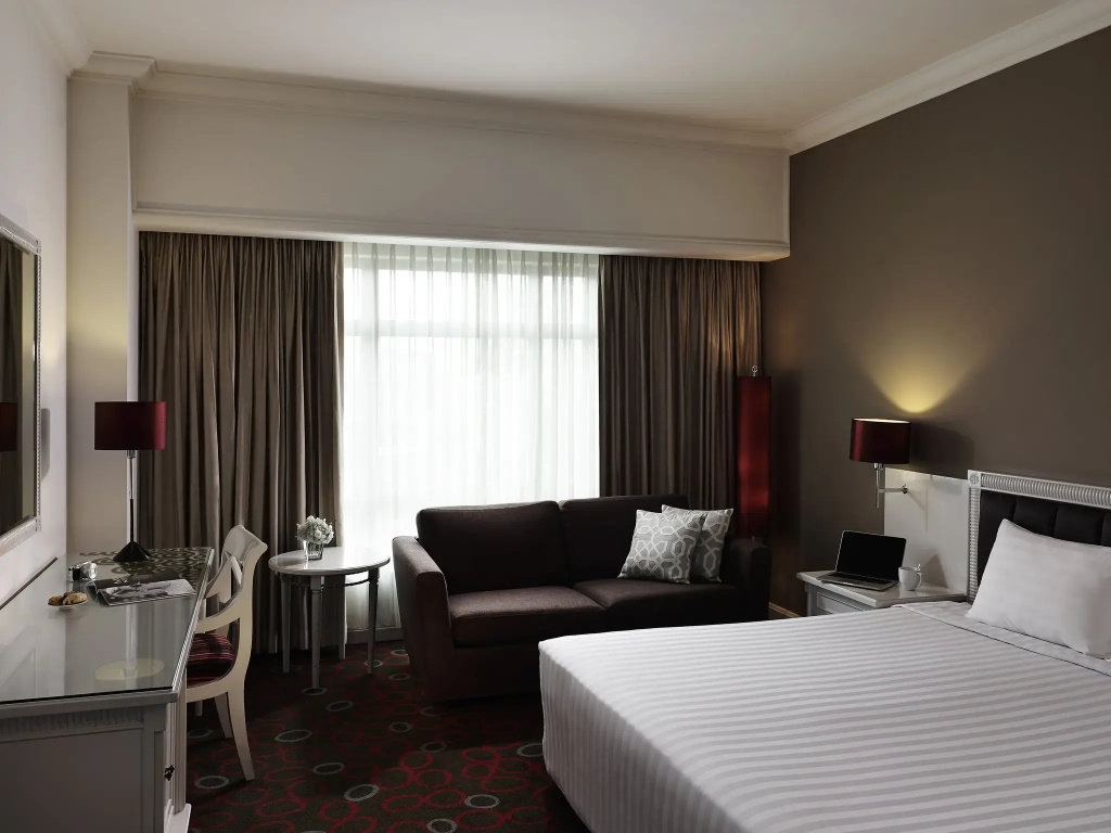 Superior room