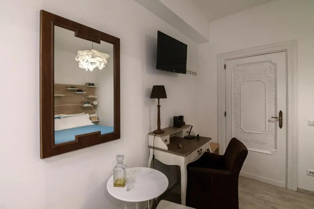 Standard Double room (full double bed)