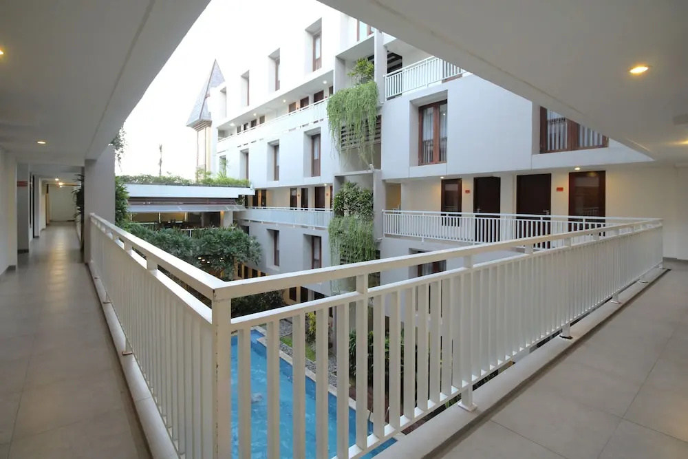 Airy Legian Shri Lakhsmi 17 Kuta Bali