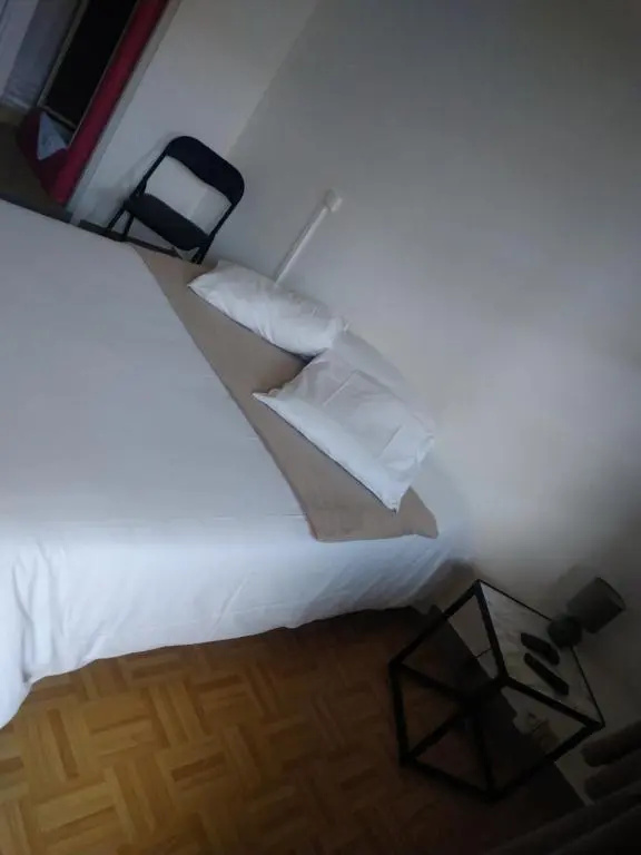 Voir la photo 4 — hotel du commerce