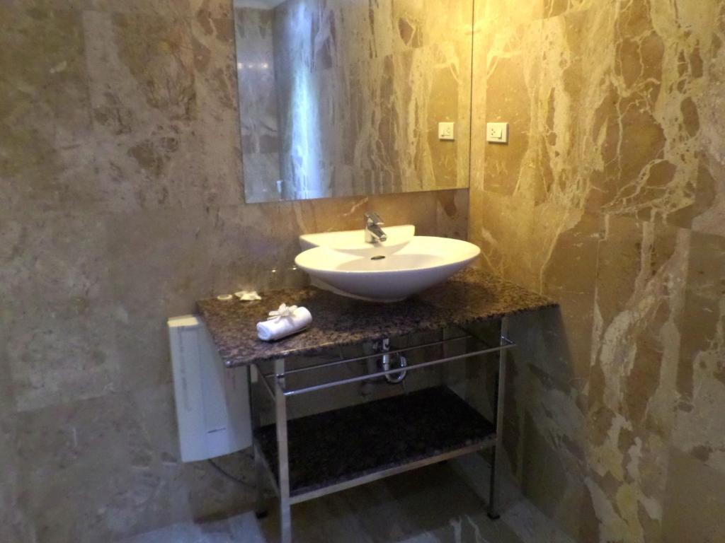 Апартаменты c 1 комнатой в Westbury Residence