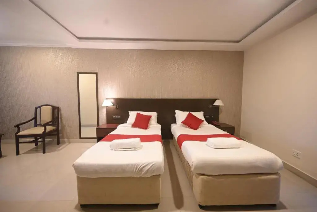 Hotel Bhagavath Gardens - фото 4
