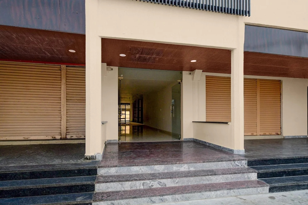 Townhouse Kurnool Bus Terminal