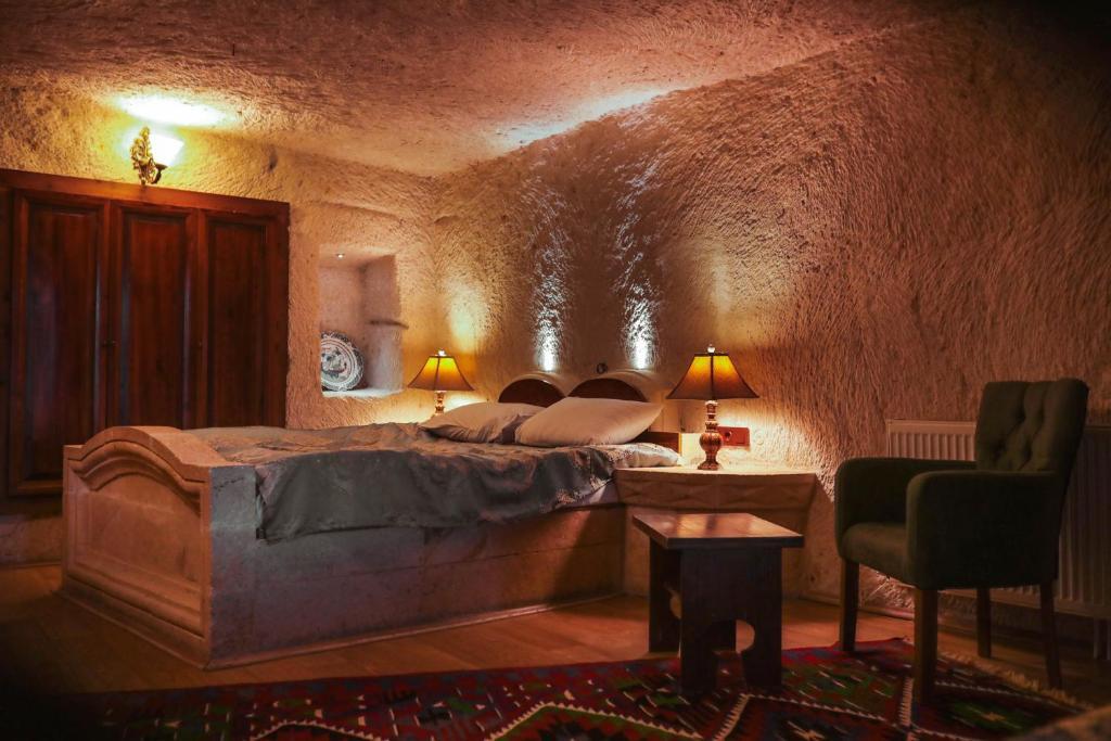 Трёхместный номер Deluxe в Asteria Cave Hotel