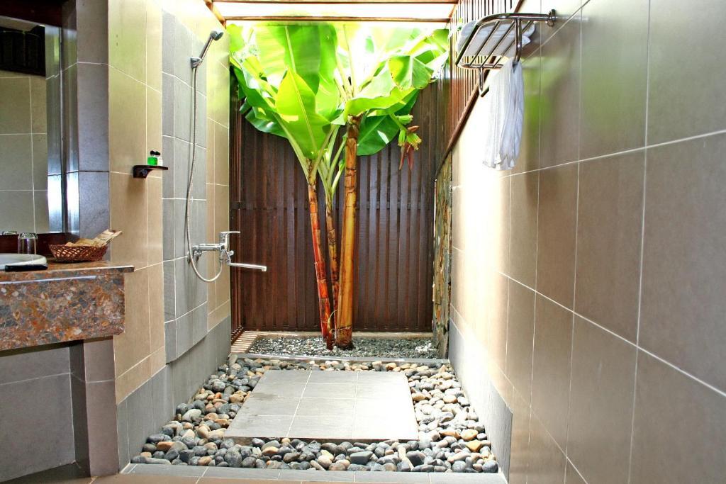 Romana Resort & Spa