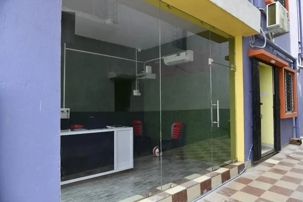 MM Hotel and Service Apartment