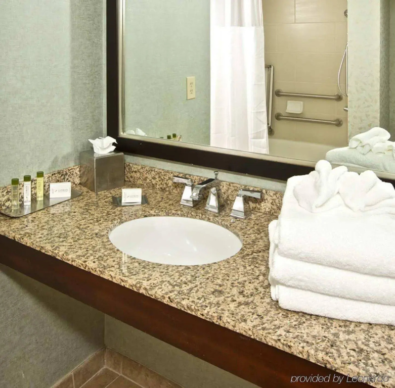 DoubleTree Suites by Hilton Raleigh - Durham - Général