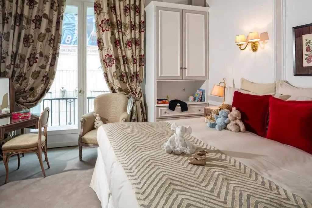 Hotel Regina Louvre 75