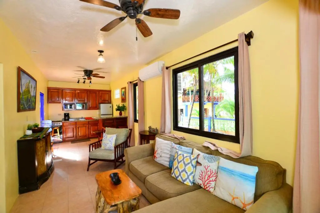 2 Bedrooms Apartment beachfront