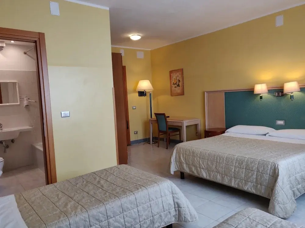 Hotel photo 3