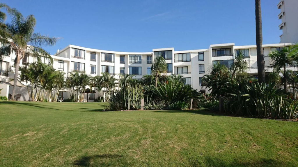 First Group Breakers Resort