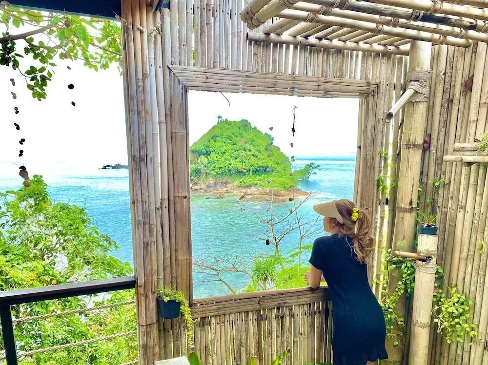 Suite with balcony and with sea view