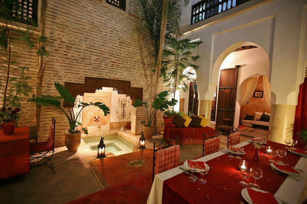 Riad El Faris - Général