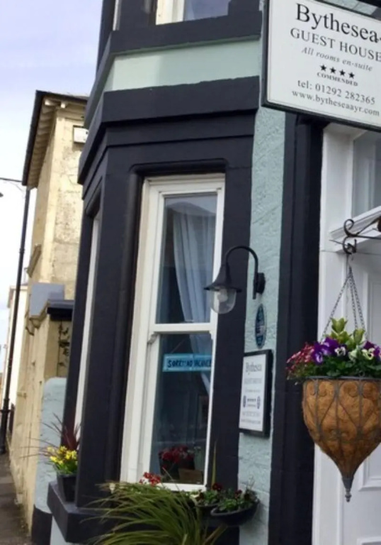 Bythesea Guest House