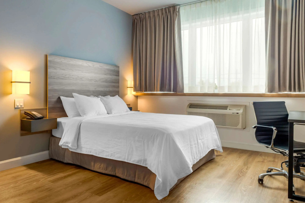 Standard Double room (full double bed)