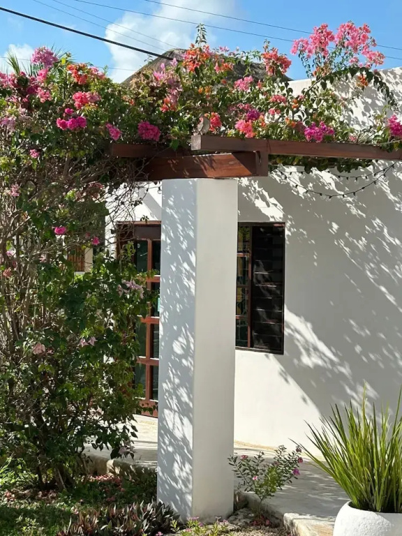 Maria-Maria Hotel