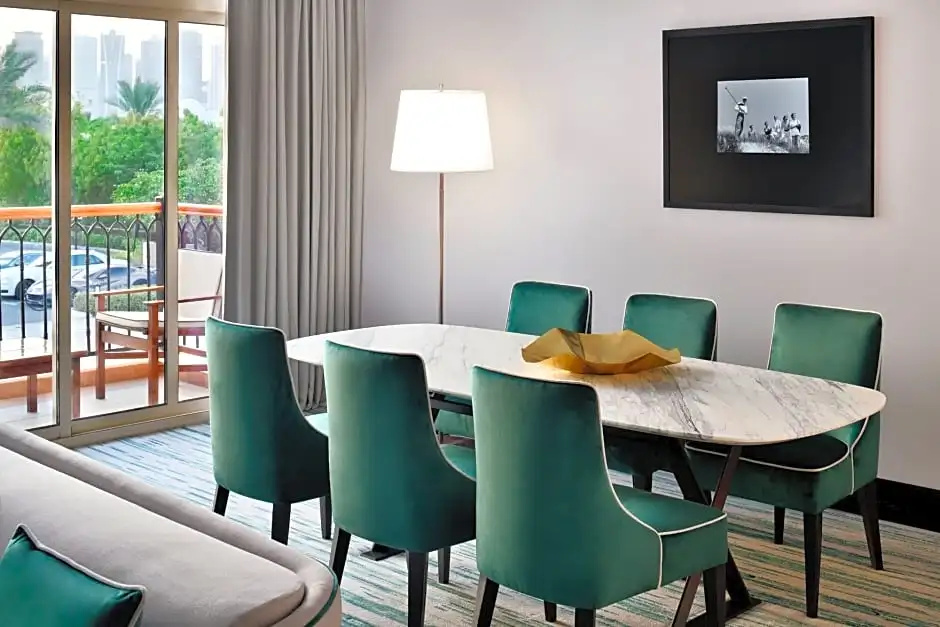 Skyline Junior Suite