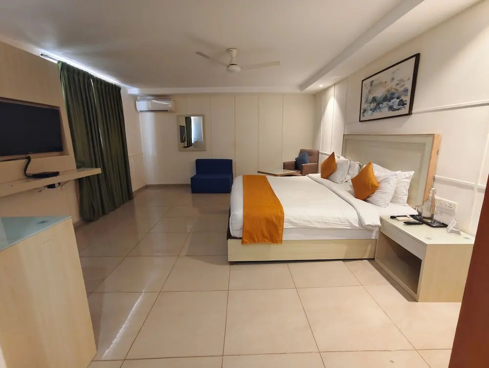 Hotel photo 28