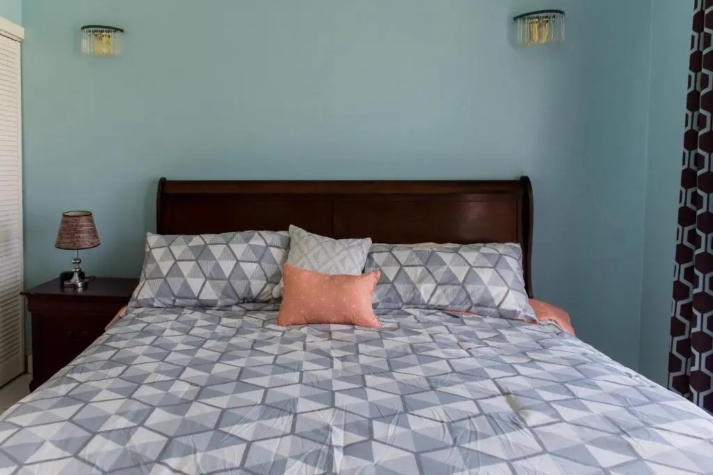 Little Bay Country Club - 1 Bedroom