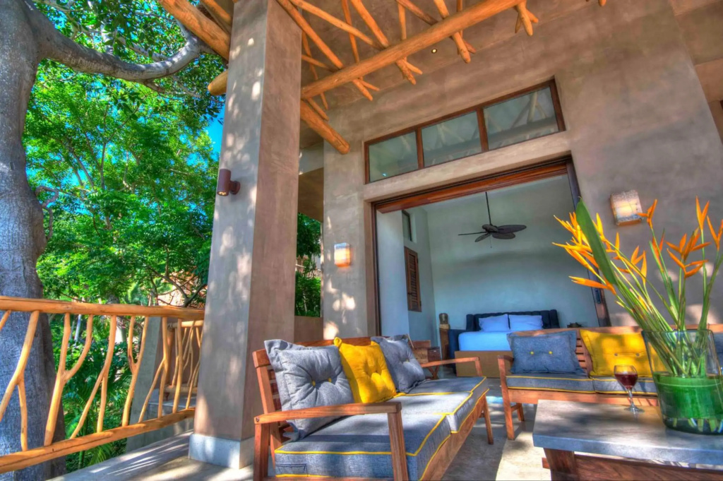 Casa Buena Vista - Beach Front - Villa in Sayulita
