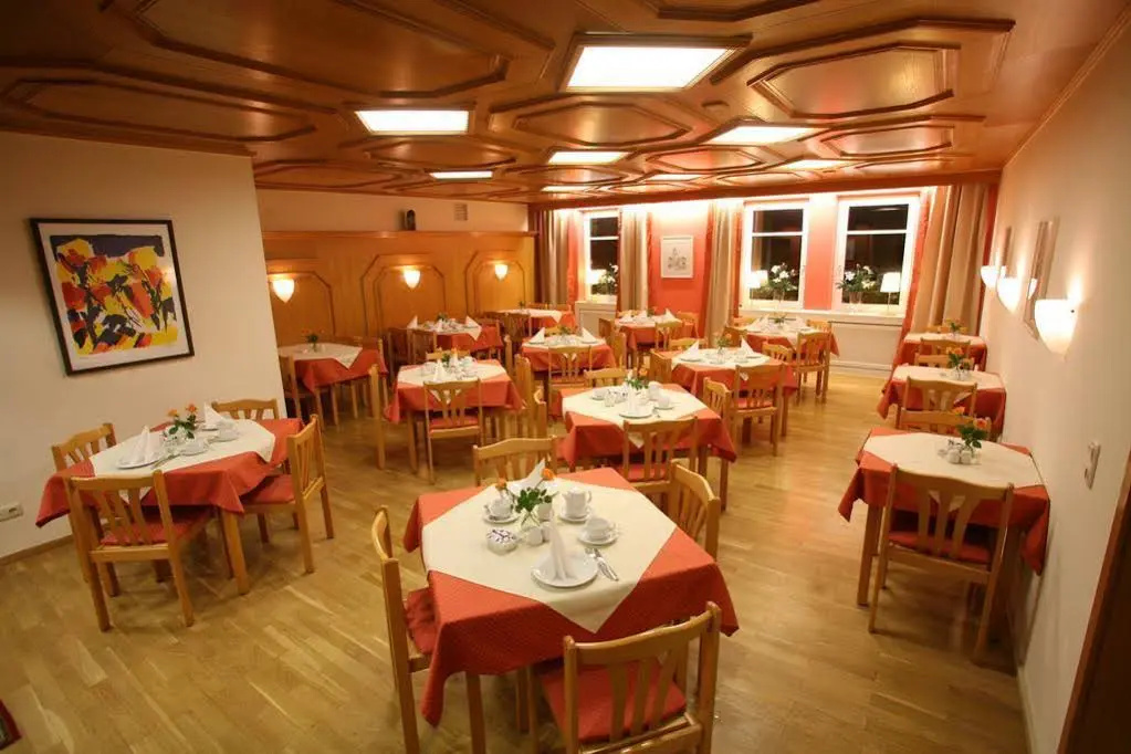Hotel photo 12