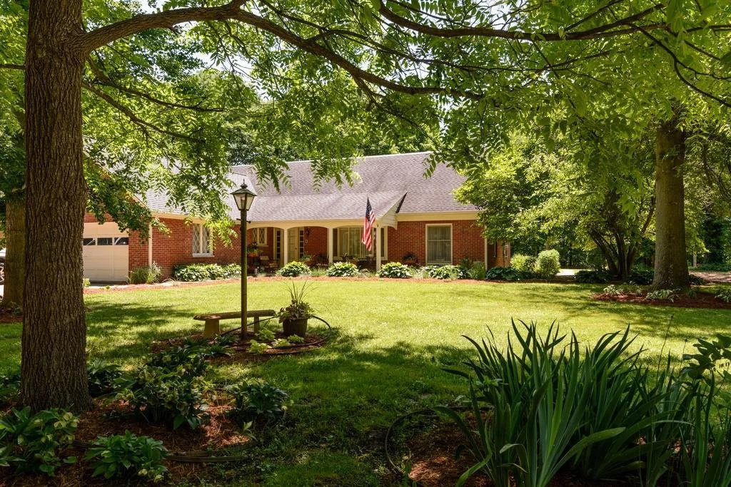 Seldom Scene Meadow Bed & Breakfast