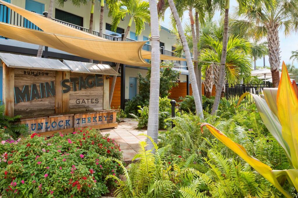The Gates Hotel Key West - Now Blue Flamingo Resort Key West by null