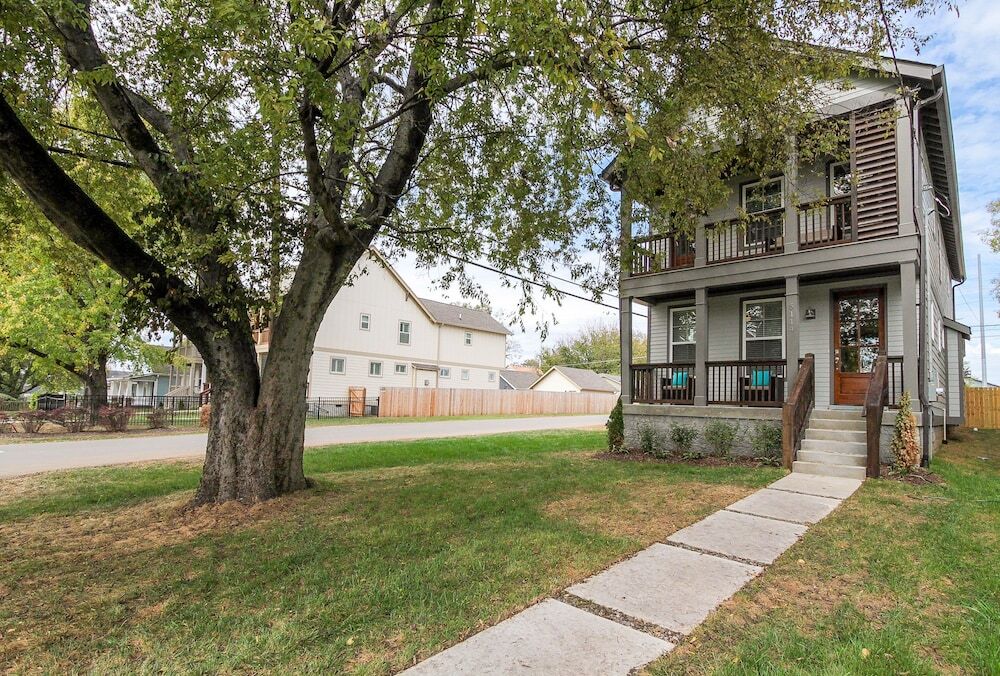 Brand New Luxurious 4Br