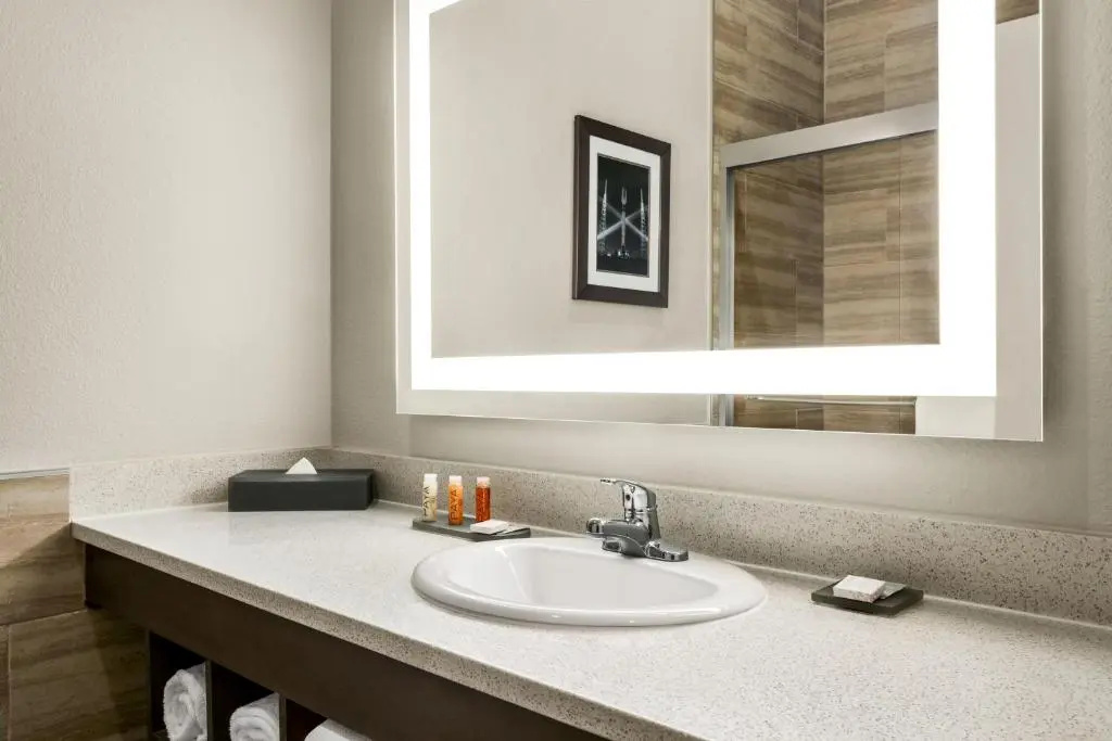 La Quinta Inn & Suites by Wyndham Brownsville North - Chambres