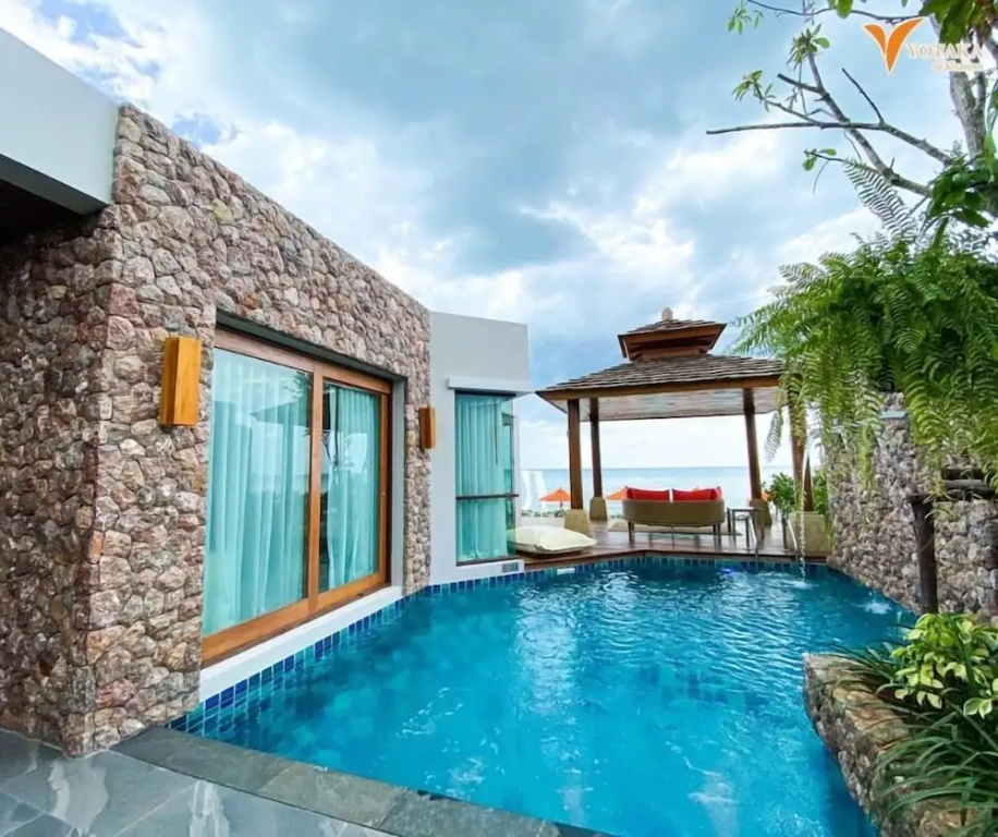 1 Bedroom Villa beachfront