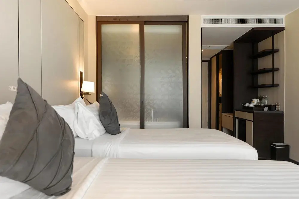 Deluxe Double room with balcony (twin beds)