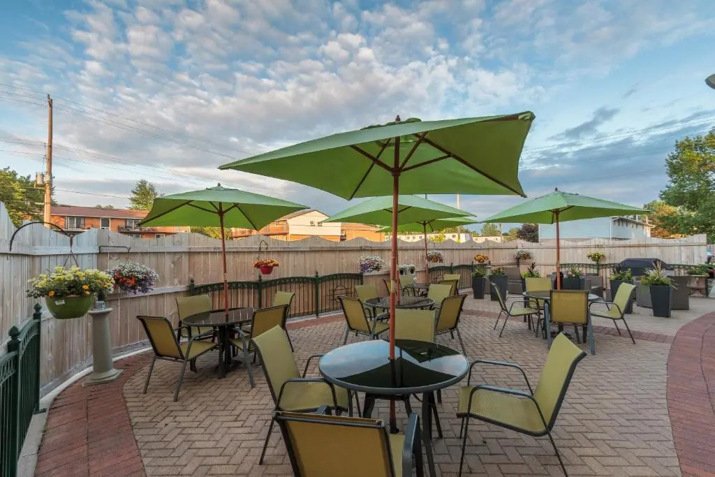 Holiday Inn Express & Suites Belleville by IHG - Chambres
