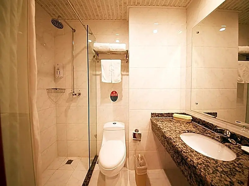 GreenTree Inn Liaoning Dalian Railway Station South Shengli Square Express Hotel - Chambres