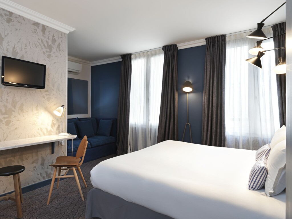 Hotel Paradis Paris by null