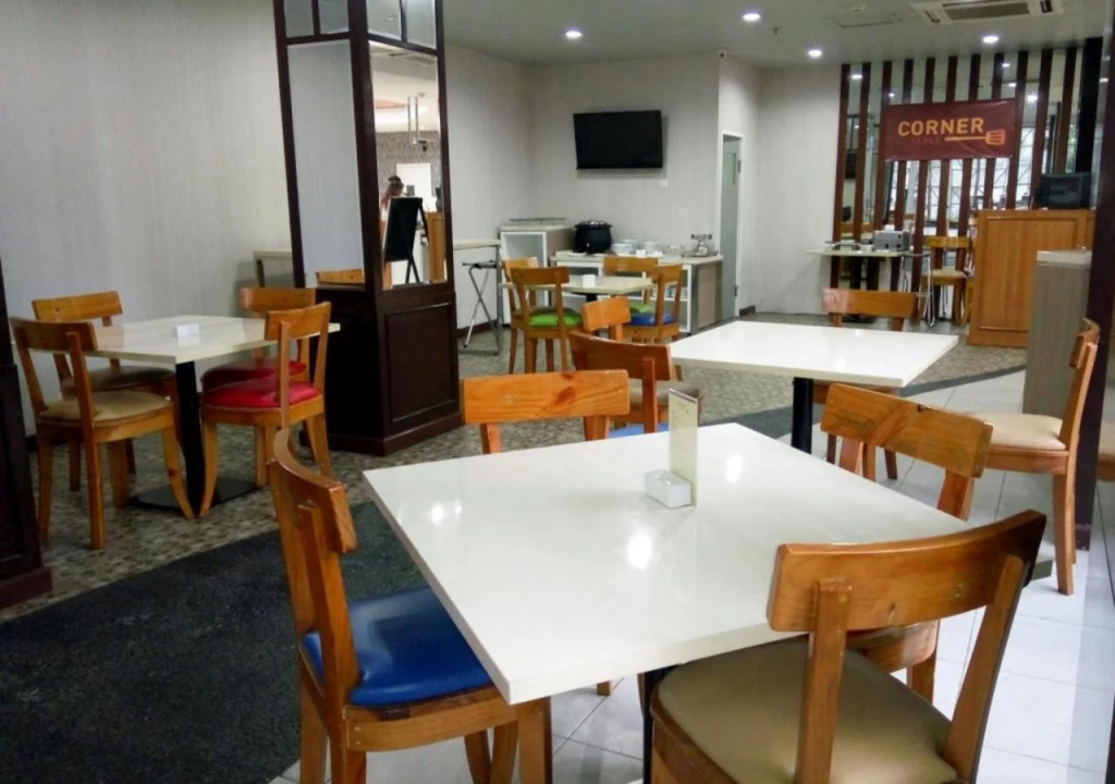 Hotel 88 Kedoya Jakarta - Général