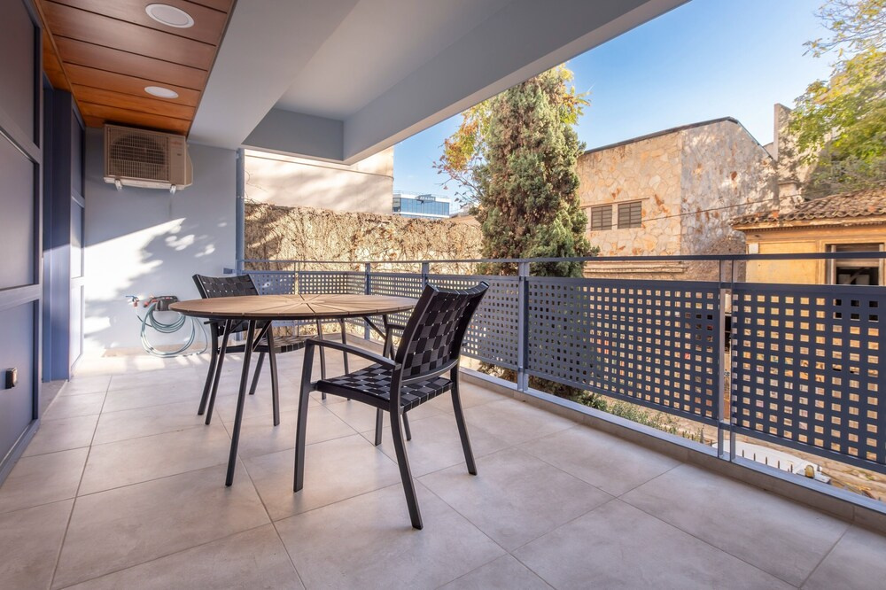 Phaedrus Living Athens Residences Golden