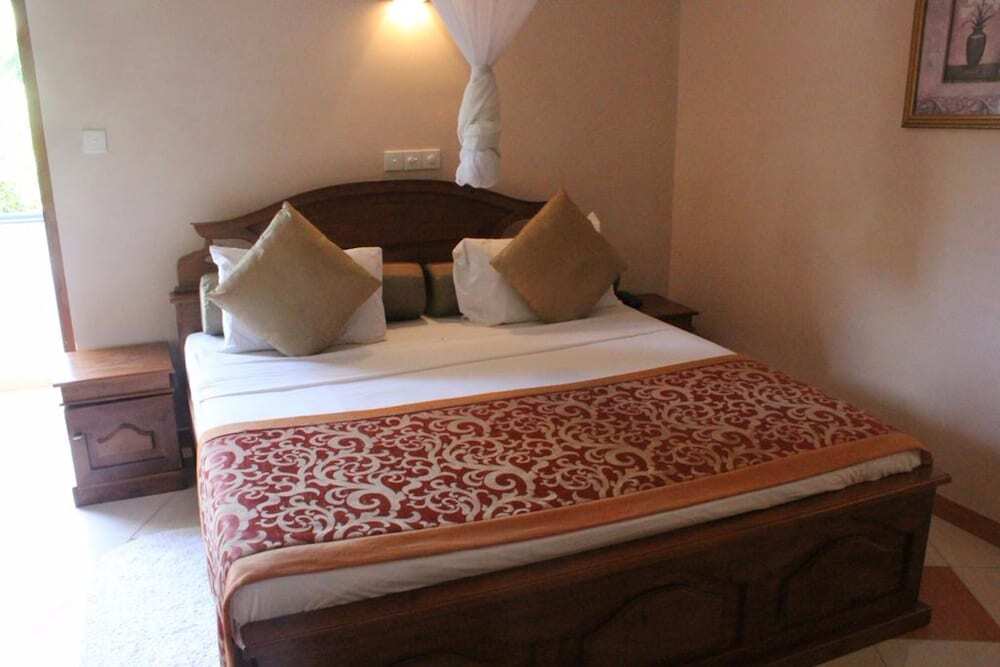 Hotel Bentota Village