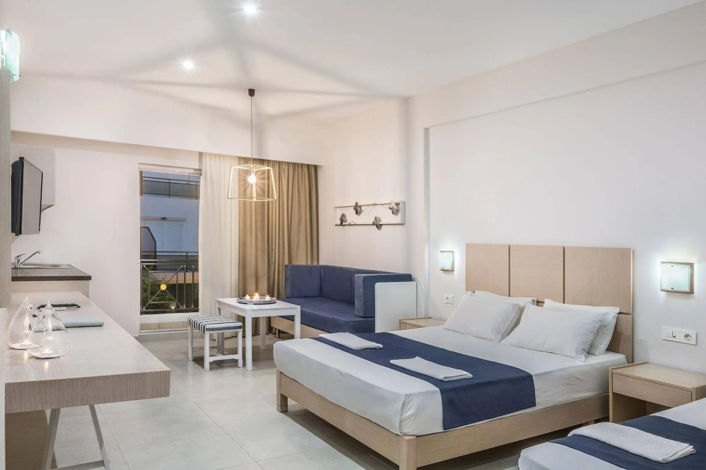 Sea View Hotel & Apartments