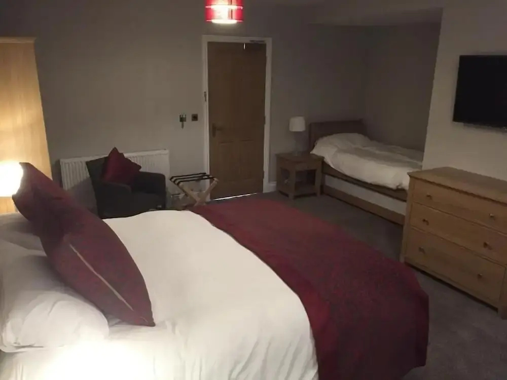 Deluxe Triple room