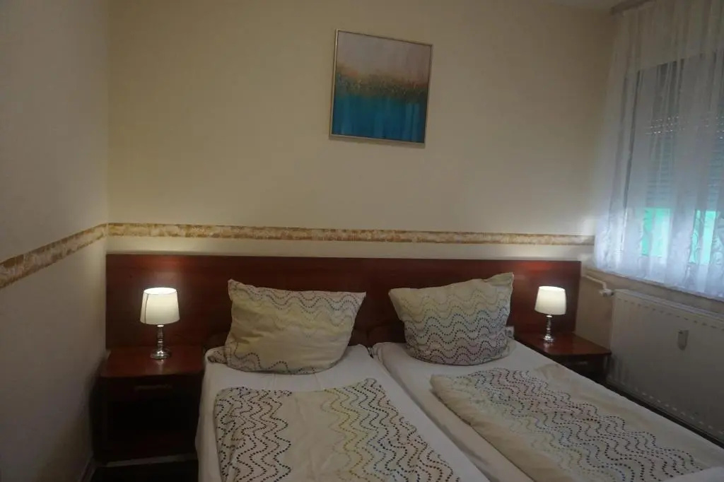 Hotel Ajka - Chambres