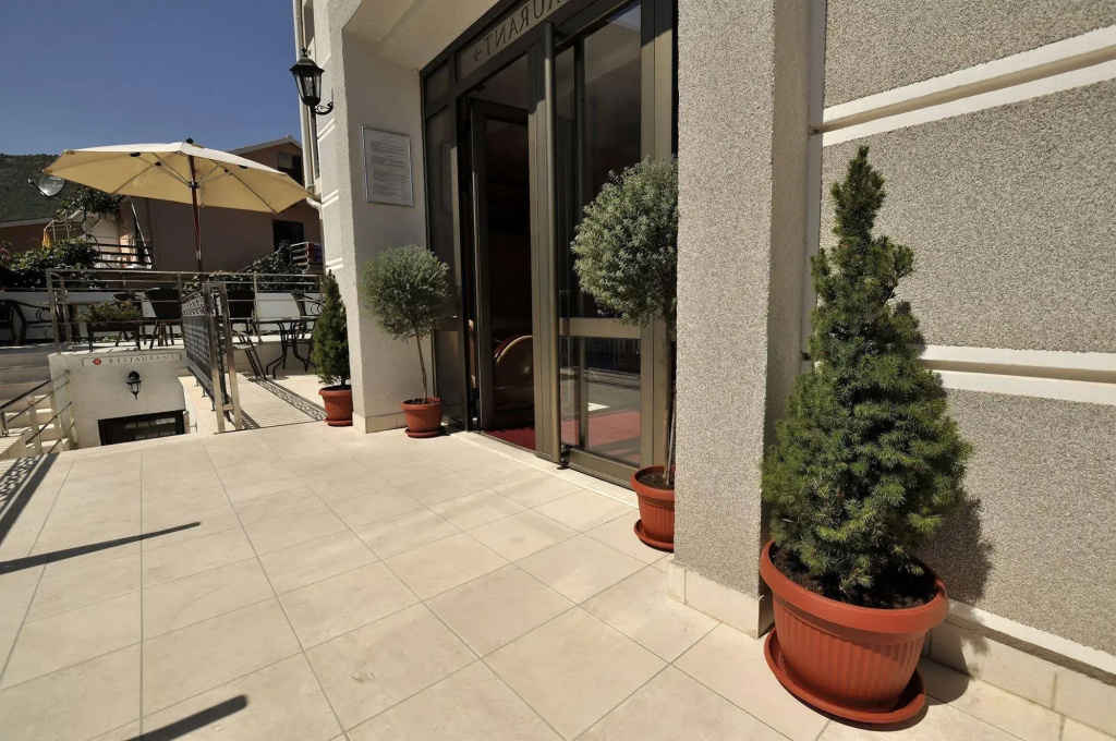 Hotel Djuric