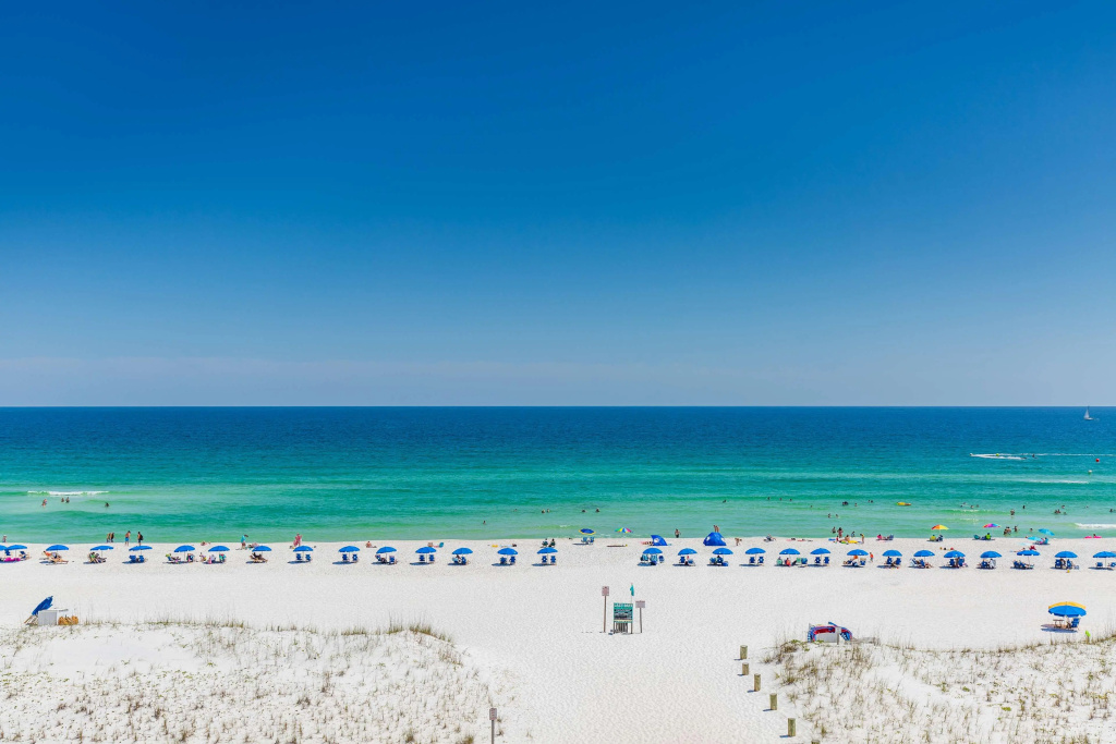 Beach & Waterfront