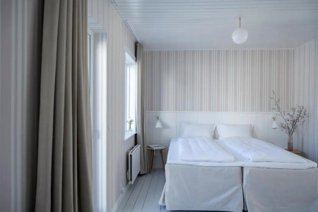 Standard Double room with sea view (full double bed)