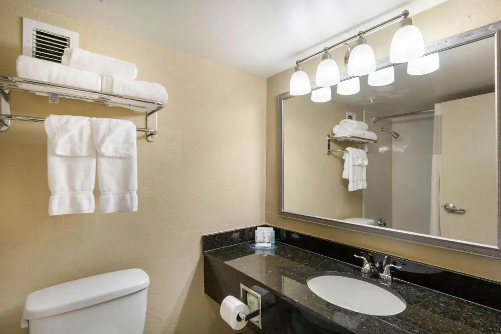 Spark by Hilton Cleveland Beachwood - Chambres