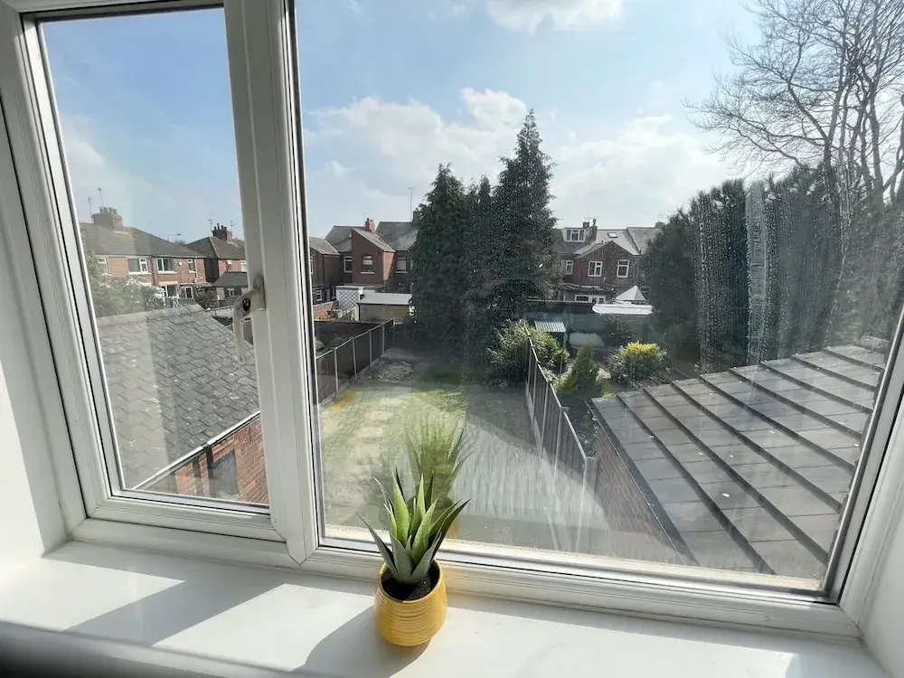 Worksop Newly Refurbished 2-bedroom House