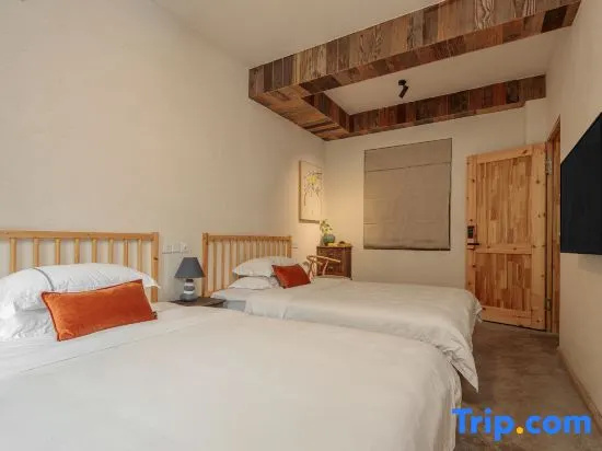 2 Bedrooms Family Suite