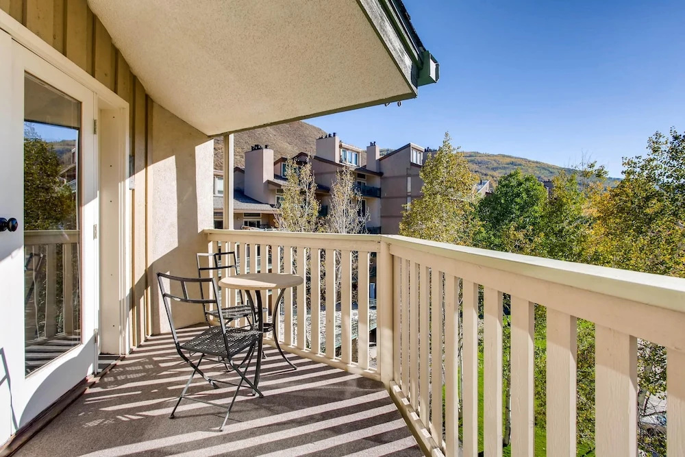 Westwind 404 3BD 3BA Platinum Condo in Lionshead Village
