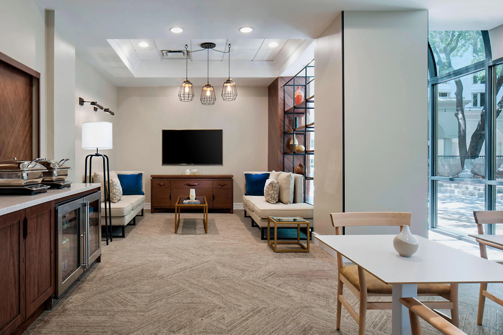 Sheraton Suites Market Center Dallas